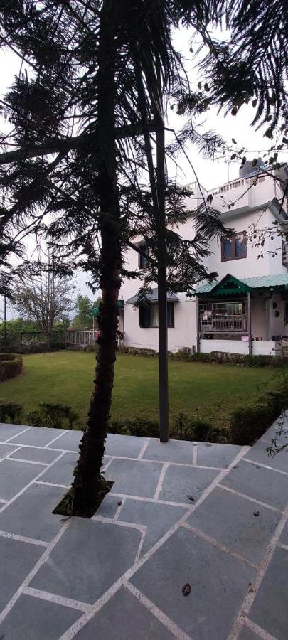 Alinda House Naukuchiatal By The Ghaur Hotell Bhīm Tāl Eksteriør bilde